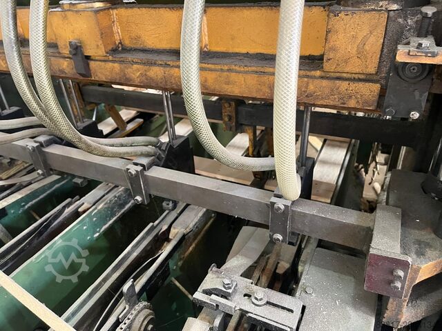 Paku paku platform penukul Omev-Erba. OMEV