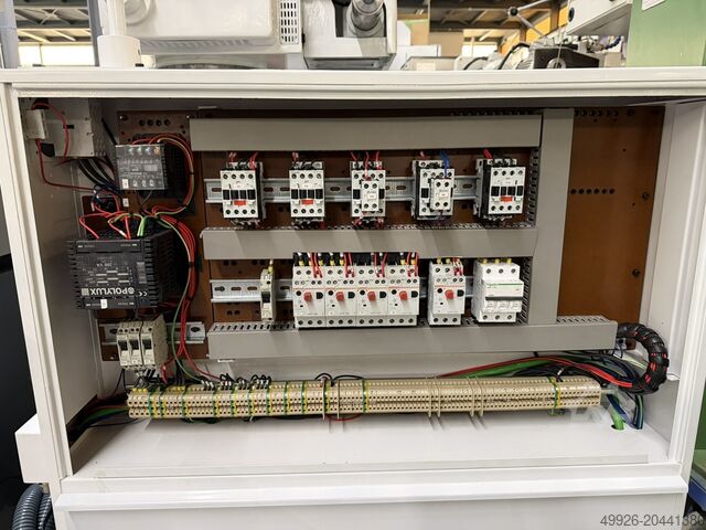 Mesin pengisar silinder KELLENBERGER 1500 U