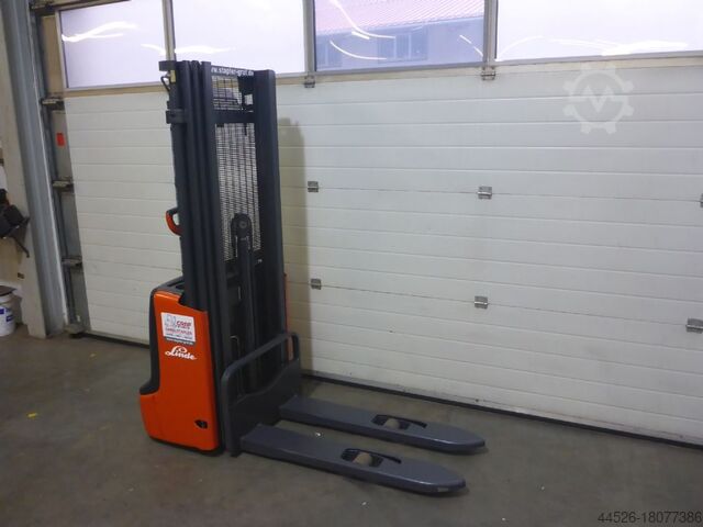 Hochhubwagen Linde L12
