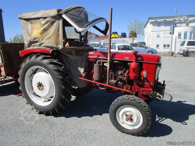 Tractor RENAULT SUPER 6 -R7050- 4xNeu Bereift+mit Anhänger*