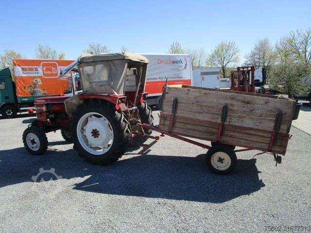 Tractor RENAULT SUPER 6 -R7050- 4xNeu Bereift+mit Anhänger*