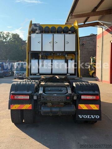 Teški kamion VOLVO FH 750 8x4 BL  Tridem Retarder/LED/VLA