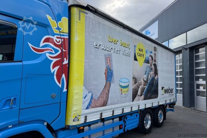 Camion plateau avec bâche SCANIA S520 V8 6x2 LBW