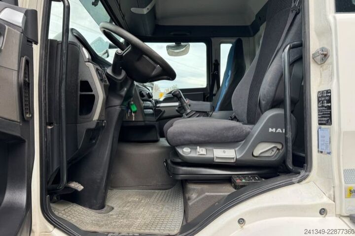 Camion benne à bras amovible MAN TGS 35.480 8x4 Hiab 26T