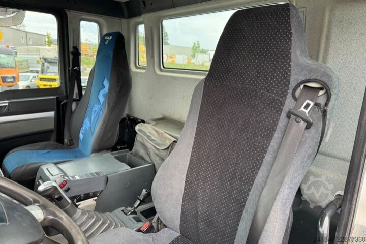 Camion benne à bras amovible MAN TGS 35.480 8x4 Hiab 26T