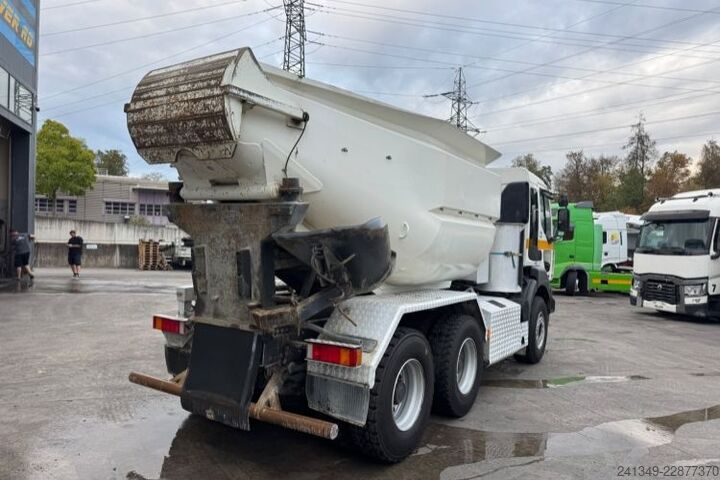 Camion benne RENAULT Kerax 420 6x4