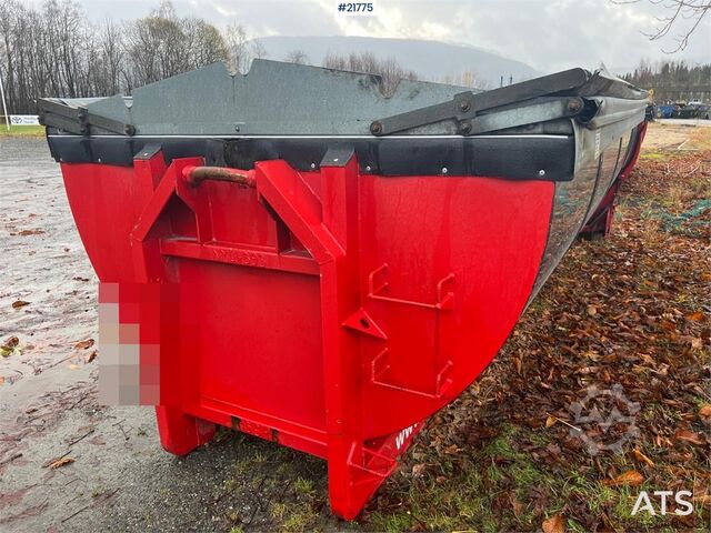 İnşaat makinesi  BFAB asphalt tank w/ air-controlled canopy