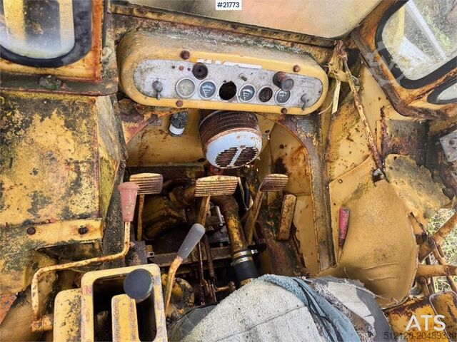 Tesviye makinesi CAT 955