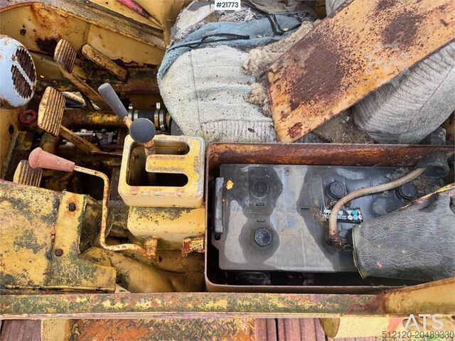 Tesviye makinesi CAT 955