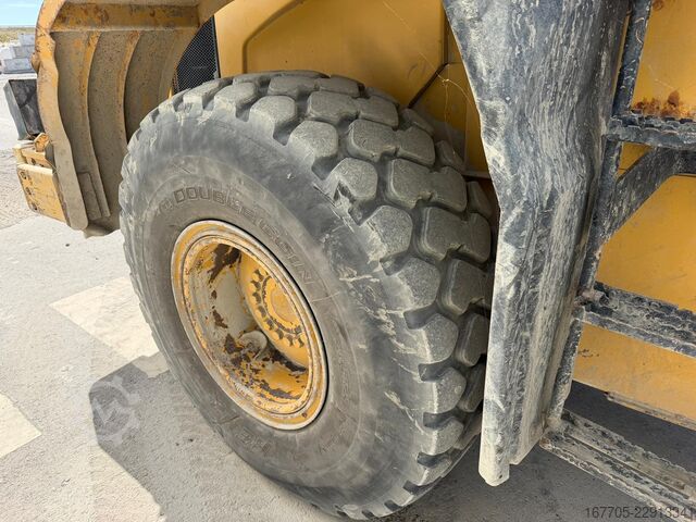  Caterpillar 938G