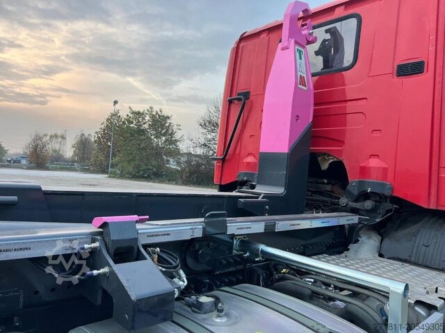 Roll-off tipper truck SCANIA SCANIA G440 SCARRABILE NUOVO PNEUMATICO POSTERIORE