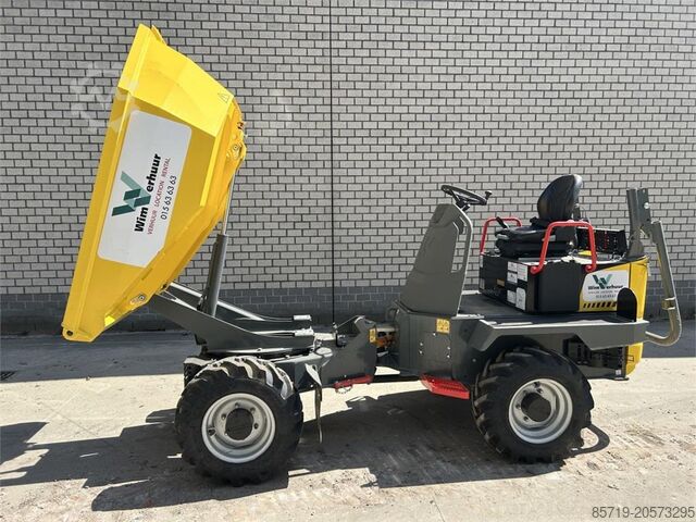 Lori pembuangan sampah Wacker Neuson DW20 (8945)
