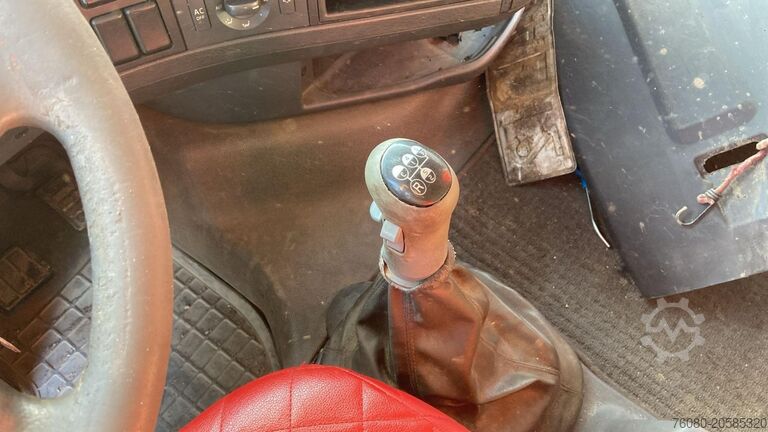 Tracteur standard Volvo FH 12.420 (PTO / POMPE HYDRAULIQUE / BOITE MANU...