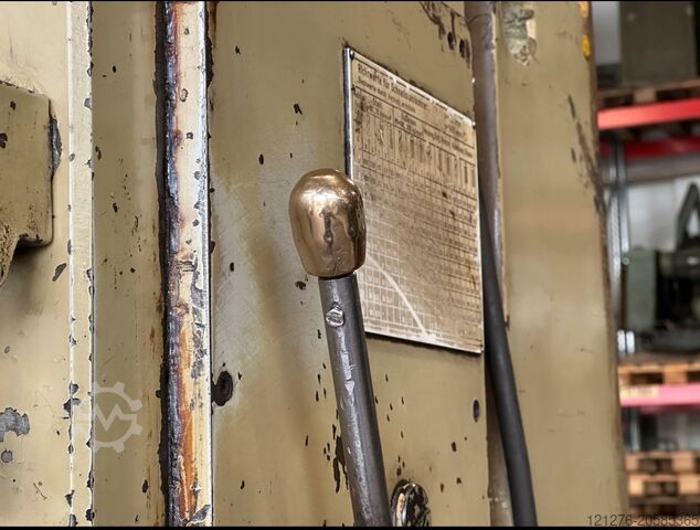 Foret à colonne en forme de boîte WMW BK 32 AI