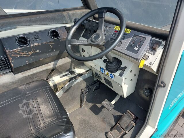 كاسحة Tennant 800