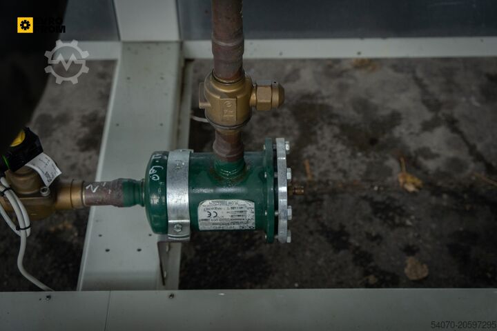 Chladiace zariadenie Used Aircooled chiller CLIMAVENETA NECS SL 1314 334 KW. 2017 yom