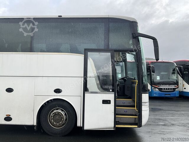 Bas pelancongan Van Hool T916 Astron