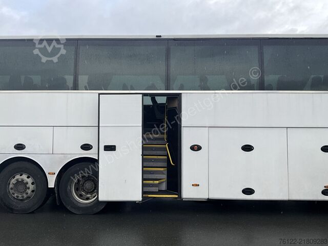 Bas pelancongan Van Hool T916 Astron