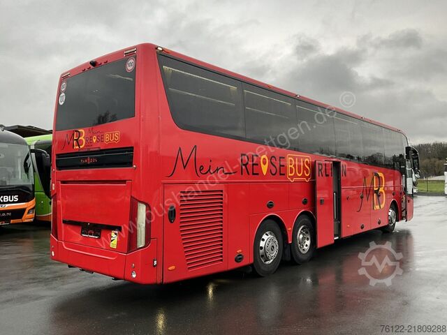 Bas pelancongan Van Hool TX 16 Astronef