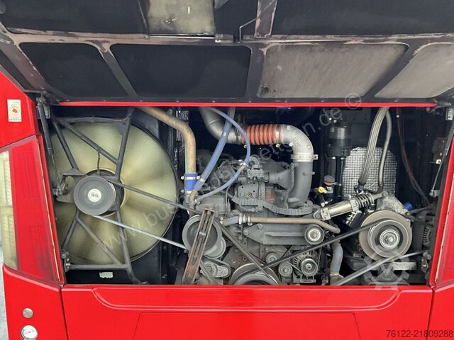 Bas pelancongan Van Hool TX 16 Astronef