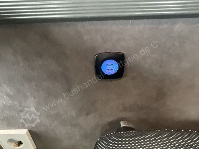 ট্যুরিস্ট কোচ Setra S 516 HD/2