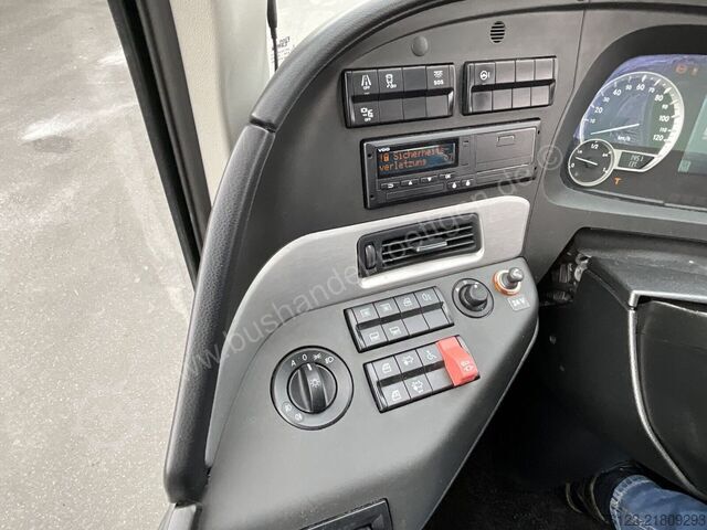 ট্যুরিস্ট কোচ Setra S 516 HD/2