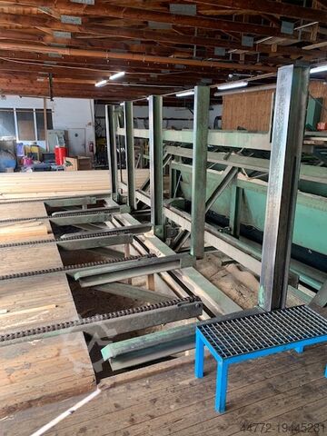 Atelier de rabotage complet avec 2 systèmes d’empilage Weinig Hydromat 22 B / 8 Wellen