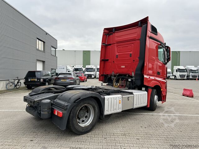معيار SZM Mercedes-Benz Actros 2445 BigSpace / 950 dkm / NL Truck / APK...