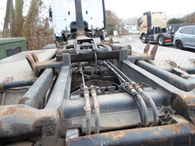 Kanca kasalı yük kamyonu (roll-off) MERCEDES-BENZ 2545 L/ Meiller Abroller/ Lenkachse