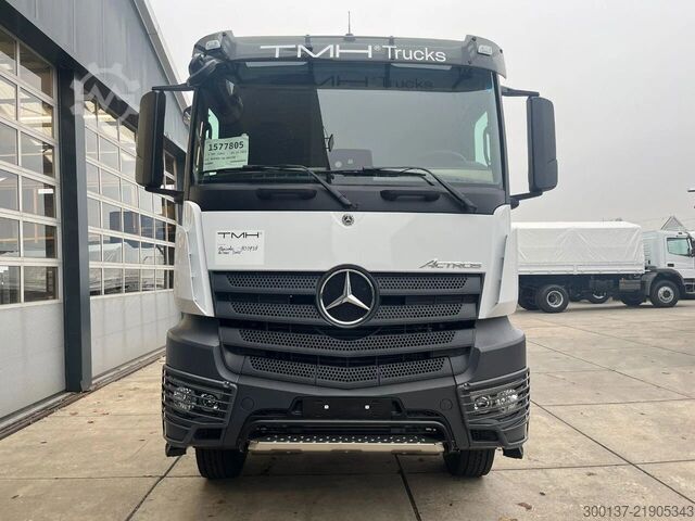 Mercedes-Benz Actros 2045 S 4x2 dráttarbifreið Mercedes-Benz Actros 2045 S 4x2 Tractor Head