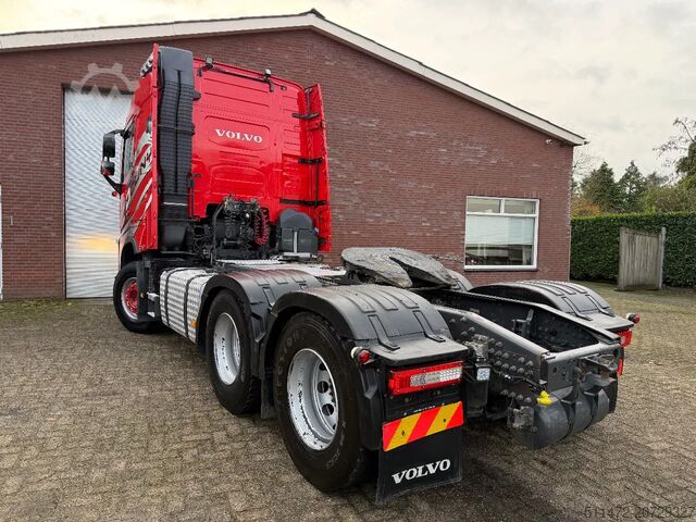 Standardni SZM Volvo FH 540 / 6X4 / Retarder / Lift-Axle / 2 Tanks