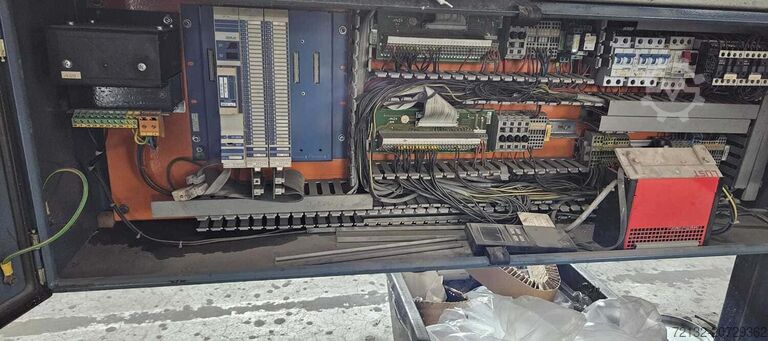 Экструдер для бутила Lisec LBH-25V