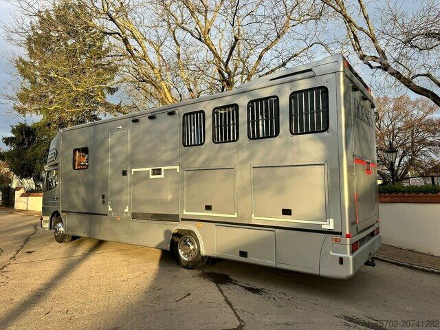 شاحنة نقل المواشي Mercedes-Benz Atego 1223 Ketterer 5-6 Pferde Wohnung