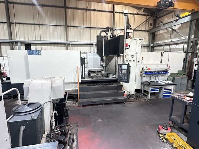 ডাবল কলাম মেশিনিং সেন্টার Dahlih DCM 4225