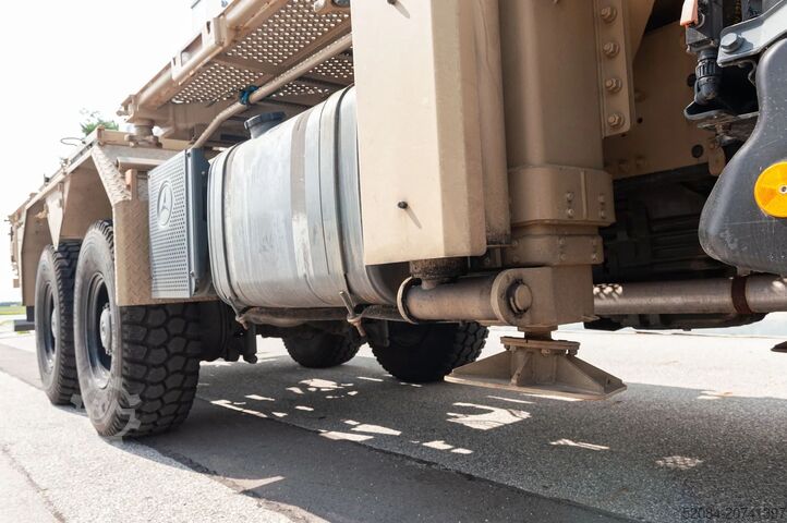 মার্সিডিজ-বেঞ্জ জেট্রোস ২৭৩৩ এ ৬×৬ Mercedes-Benz EJC 216