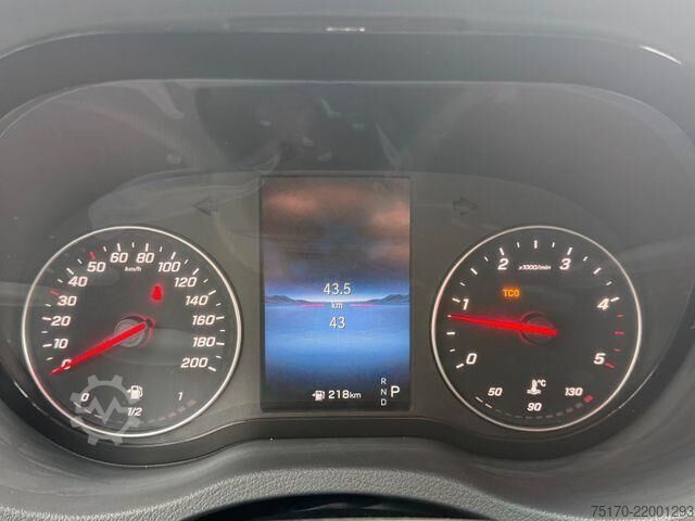 ऊंची छत वाला स्टेशन वैगन Mercedes-Benz Sprinter 319 CDI 4x4 Klima AHK DISTRONIC