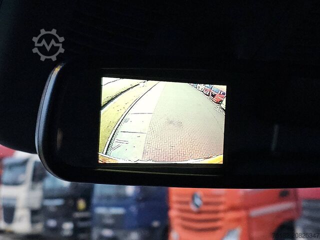 Kufor MERCEDES-BENZ SPRINTER 319 Bakwagen Laadklep V6