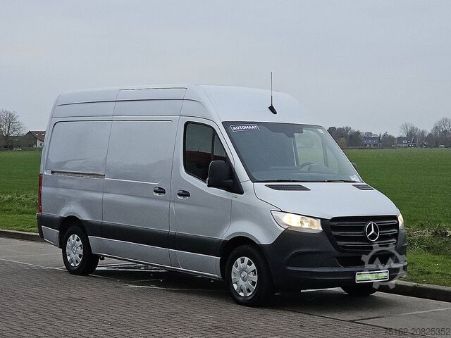Kombi s vysokou strechou MERCEDES-BENZ SPRINTER 315 L2H2 RWD Mbux