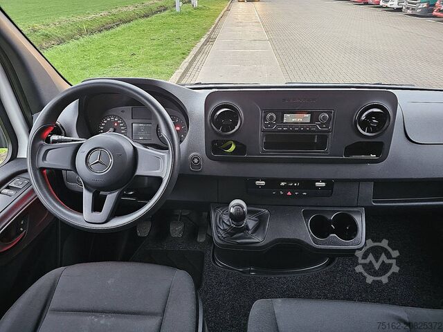 Kufor MERCEDES-BENZ SPRINTER 316 Bakwagen Laadklep!