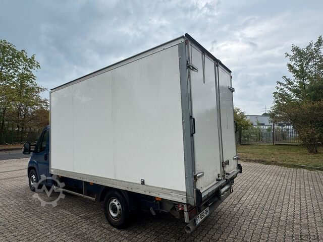 Furgoneta caja FIAT Ducato koffer mit ladebordwand