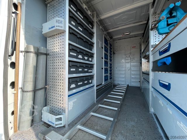 Komercijalno vozilo sa visokim krovom MERCEDES-BENZ Vario 818 D KA/ L2H2/ 7 Sitze/ Diff-Sprerre