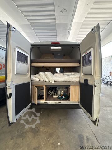Autorulotă 2023 Fiat Ducato Weinsberg Carabus Manuale | L3H2