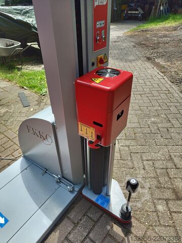 턴테이블 팔레트 래퍼 NOXON Automation EKKO