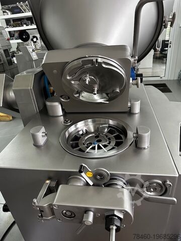 Vakuumsko polnilo HANDTMANN VF-620