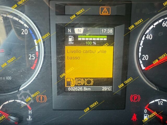 Camion à crochet élévateur Scania R560 TAM Retarder Euro5
