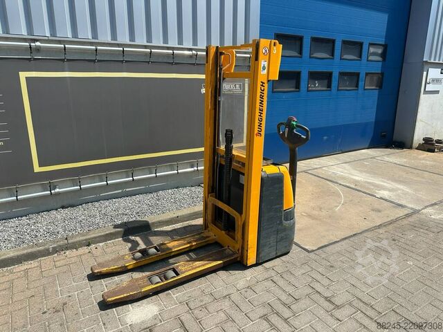 VS-22915 इलेक्ट्रिक स्टेकर Jungheinrich EJC112 JUNGHEINRICH EJC112