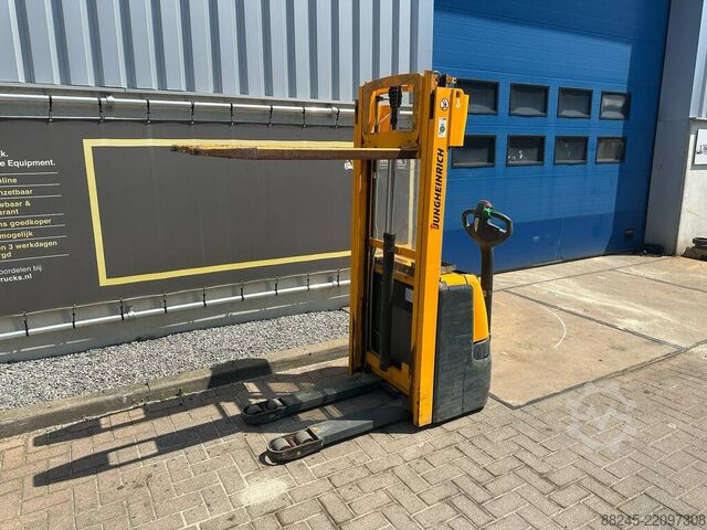 VS-22915 इलेक्ट्रिक स्टेकर Jungheinrich EJC112 JUNGHEINRICH EJC112