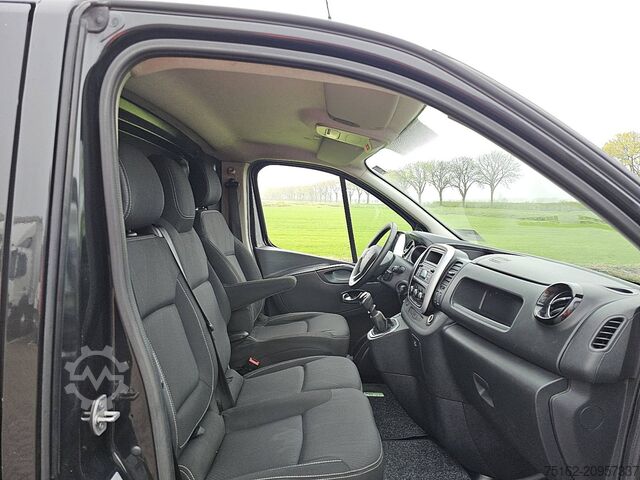 Универсал с высокой крышей RENAULT TRAFIC 2.0 DCI L1H1 LED Euro6 AC!