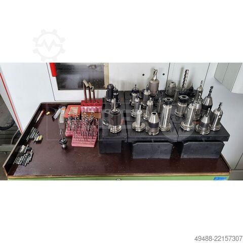 Simultan 5-akset CNC-fræsecenter HERMLE U 1130 Simultan