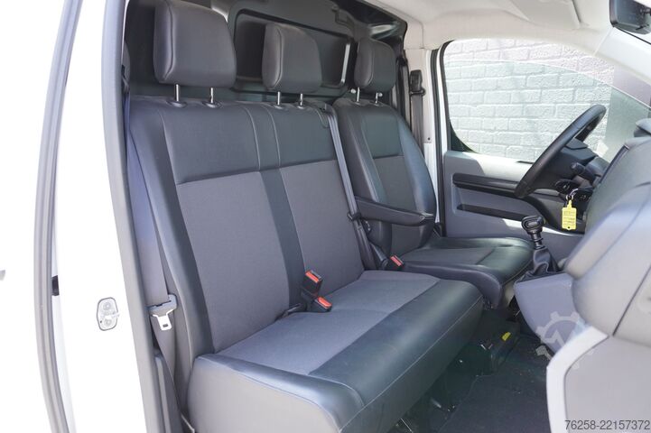 Panelová dodávka Peugeot Expert 2.0 BlueHDI 120PK EURO 6 - Airco - Cruis...